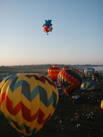 ny_21.jpg (28327 bytes)