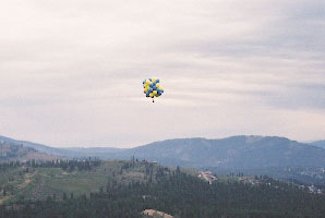 C8_flight04.jpg (9201 bytes)